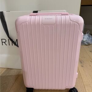 RIMOWA Ballerina Pink Essential Cabin Bag NWT